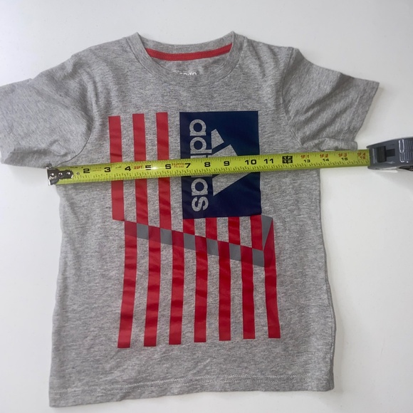 Adidas The Go To Tee American Flag Little Boys Tee Size 5 - Picture 4 of 9